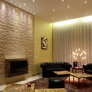Star Hotel