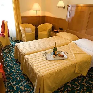 Cinque Giornate Hotel
